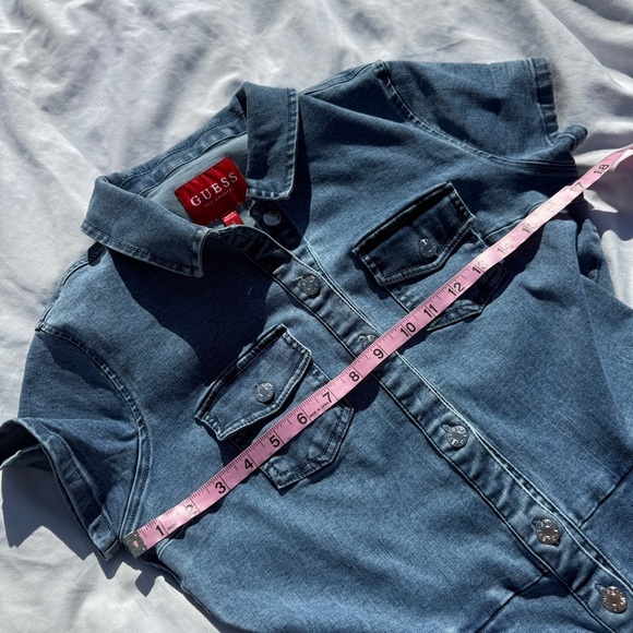 Guess Denim Jumpsuit Short Sleeve Button Front Size S Stretchy - Picture 4 of 8